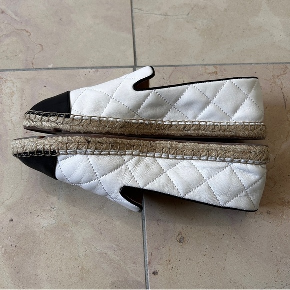 Talbots Women's Flats Size 8.5 White/Black Izzy Quilted Soft Nappa Espadrille - Picture 3 of 10